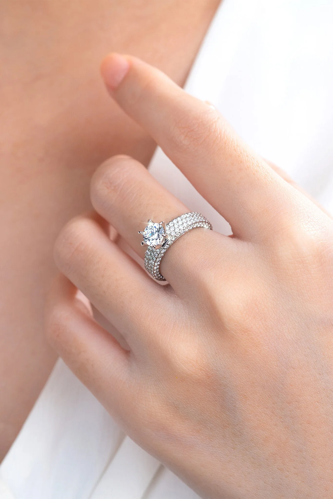 Vỏ nhẫn kim cương là gì? Vỏ nhẫn kim cương có những loại nào?