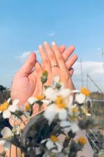 Ngắm nhìn top 05 cặp nhẫn cưới đẹp nhất của sao Hàn - Từ đơn giản đến sang chảnh