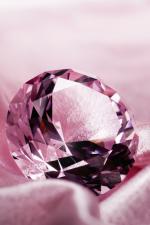 Giá hột xoàn GIA xem ở đâu? Những yếu tố nào ảnh hưởng tới giá kim cương