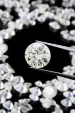 Làm sao biết kim cương tấm có chất lượng hay không? Đính lại kim cương tấm miễn phí ở đâu?