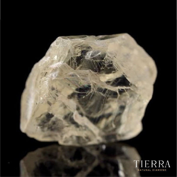 Kim cương thô tự nhiên được chế tác như thế nào? Các hình dạng kim cương khác nhau thì kim cương thô có khác nhau không? - 2
