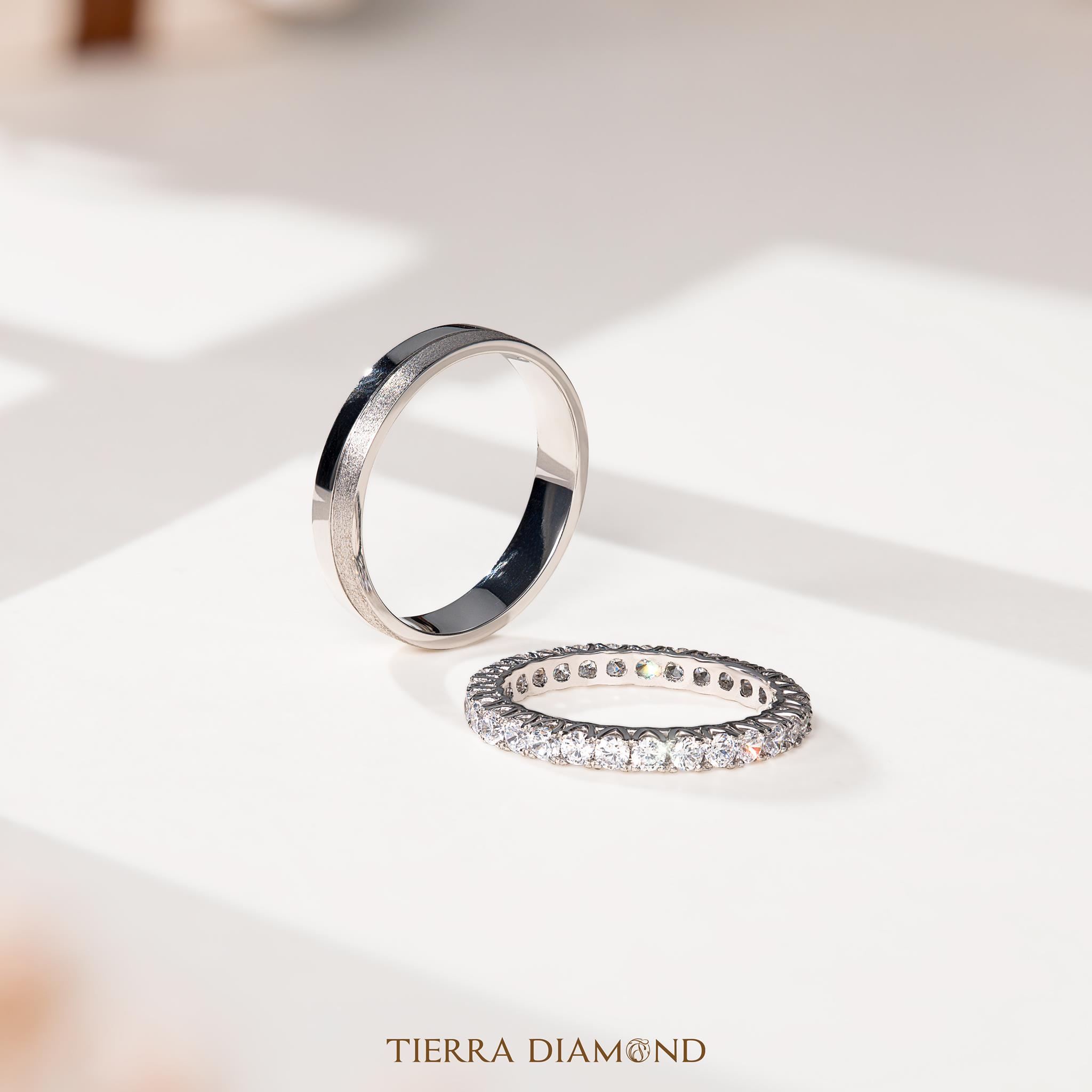 Nhẫn cưới kim cương đẹp - trang sức mang sức hút riêng biệt cho cáccặp - 1