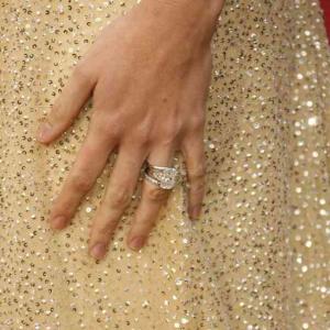 Nhẫn kim cương của Jennifer Garner là một trong những mẫu nhẫn kim cương đẹp nhất thế giới