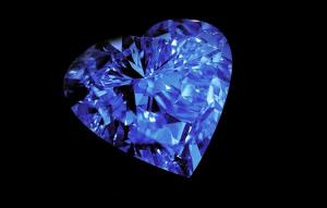 Heart of Eternity – Viên kim cương đại diện cho tình yêu vĩnh cửu