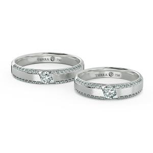 Nhẫn cưới kim cương đơn giản đồng điệu