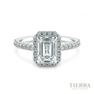 Nhẫn kim cương Emerald sang trọng