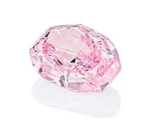Choáng ngợp trước vẻ đẹp của viên kim cương đắt giá Pink Star