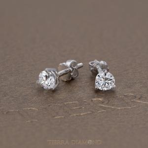Three Prong Triangle Earrings For Men BTA1102 3