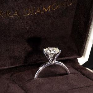 Four Prongs Solitaire Peg-head Engagement Ring NCH1104 6