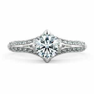 Nhẫn cầu hôn kim cương Royal design NCH9903 2
