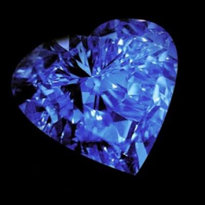Viên kim cương Trái tim vĩnh cửu