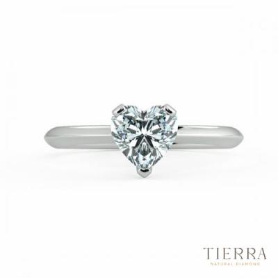 Mẫu nhẫn kim cương có thiết kế trái tim đại diện cho tình yêu sâu sắc