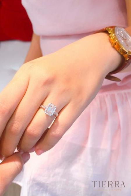 Nhẫn kim cương tự nhiên giá bao nhiêu? Nhẫn 1 carat giá bao nhiêu?