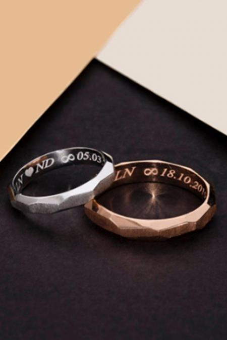 Bật mí 3 ý tưởng làm nhẫn cưới khắc tên đặc biệt cho các cặp đôi