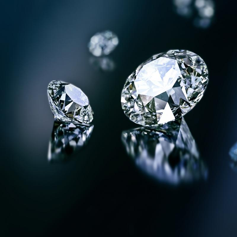 Kim cương 3 ly dùng cho trang sức gì? Mua kim cương nhỏ ở đâu?
