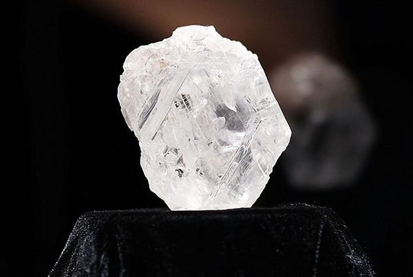Kim cương thô là gì?