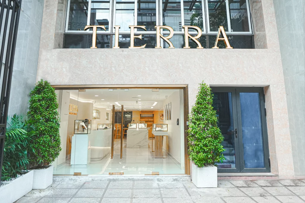 Cửa hàng trang sức Tierra tại Hồ Chí Minh