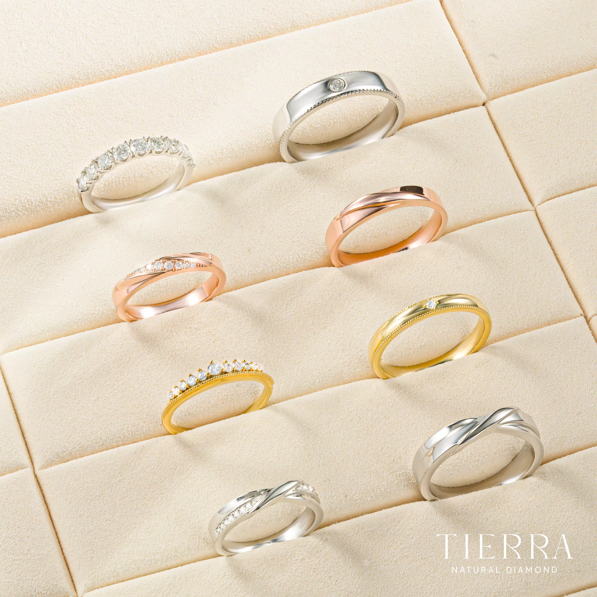Lựa chọn cặp nhẫn cưới vàng 18K vừa vặn, thoải mái với ngón tay