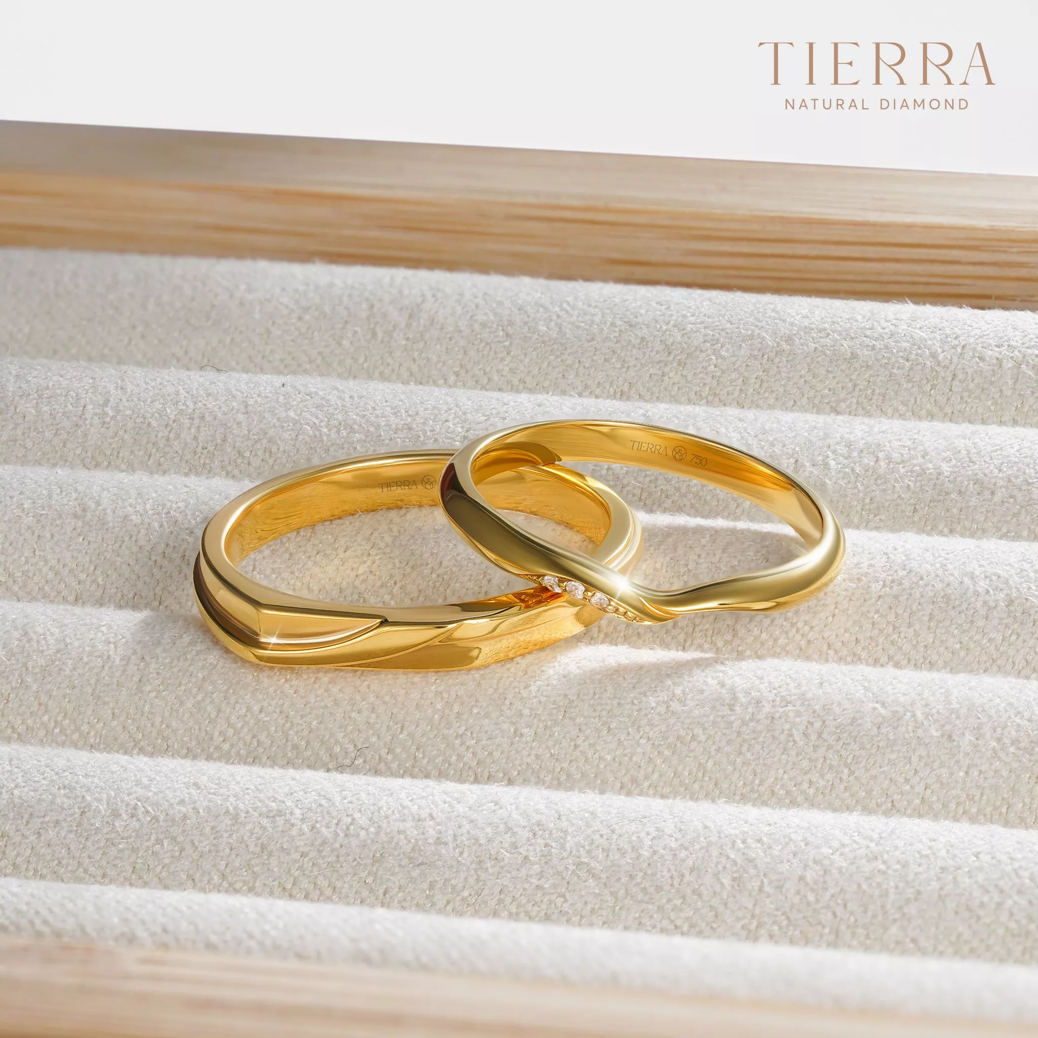Giá cặp nhẫn cưới vàng 18K phụ thuộc phần lớn vào thiết kế nhẫn
