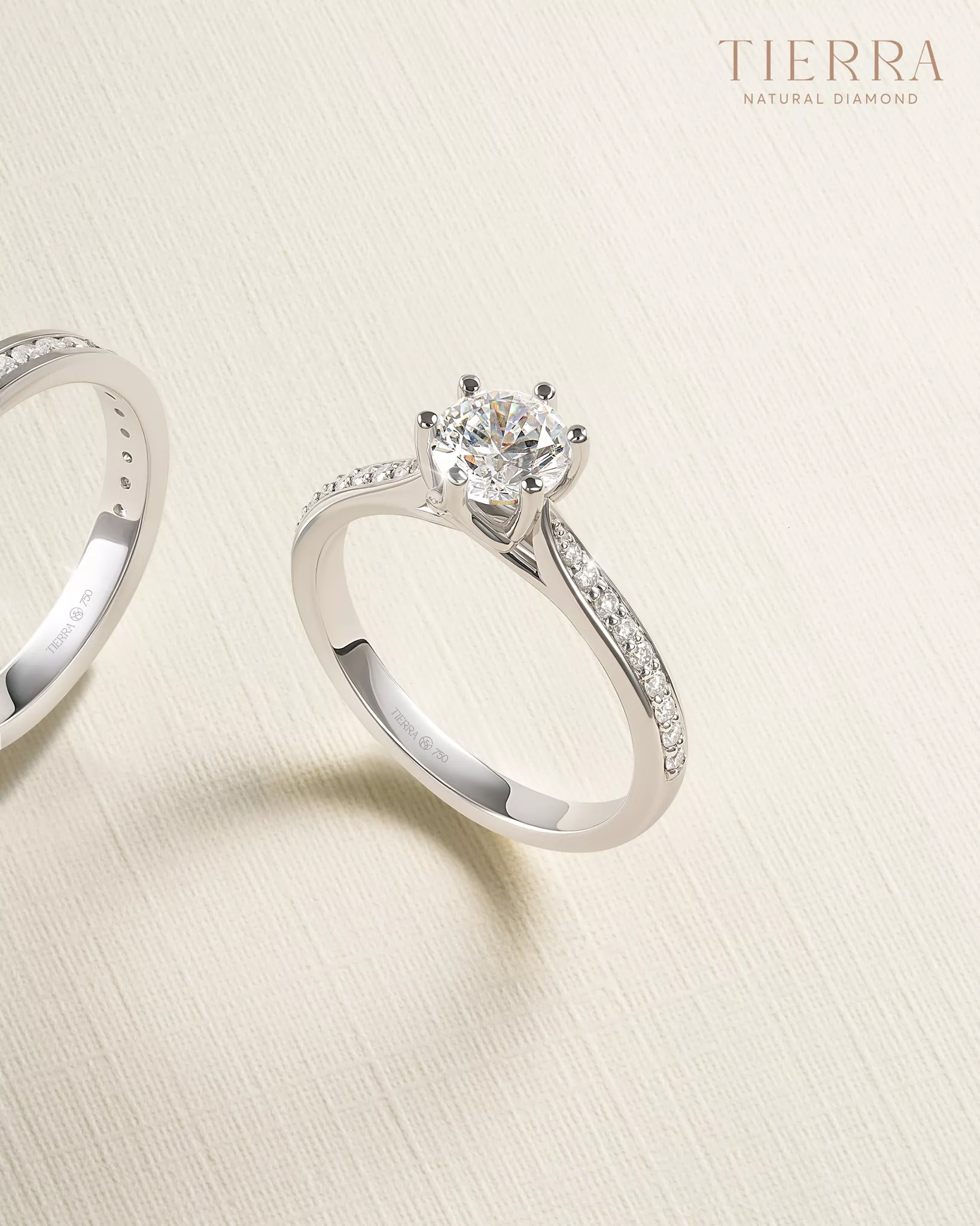 Nhẫn Solitaire là lựa chọn tuyệt vời cho kim cương thiên nhiên có kích thước từ vừa đến lớn