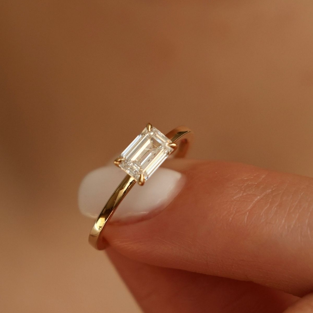 Mẫu nhẫn kim cương Emerald basic