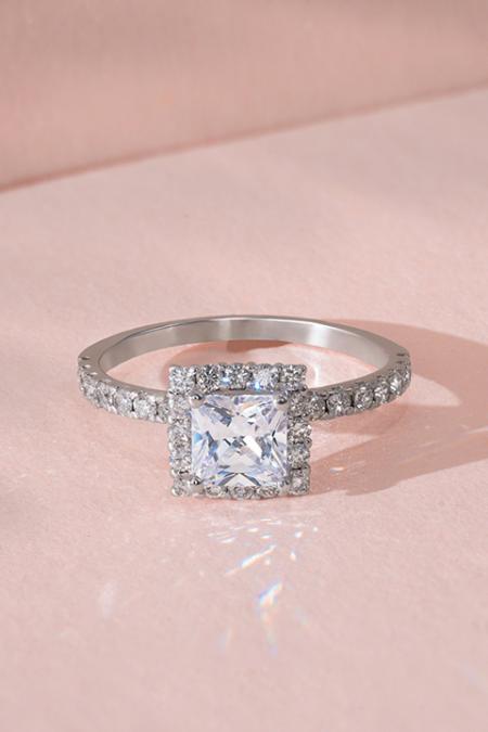 Kim cương viên có những hình dạng nào? Nên chọn kim cương tròn hay Fancy Shape