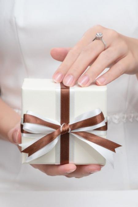 Chọn nhẫn kim cương vàng trắng như thế nào là chuẩn nhất - Một số mẫu nhẫn kim cương vàng trắng hot nhất hiện nay