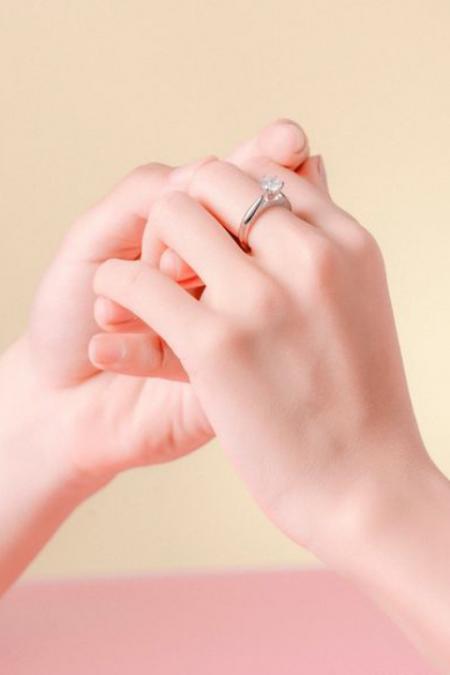 Phân loại nhẫn kim cương tự nhiên: nhẫn đính hôn, nhẫn Eternity, nhẫn thời trang & nhẫn quý ông