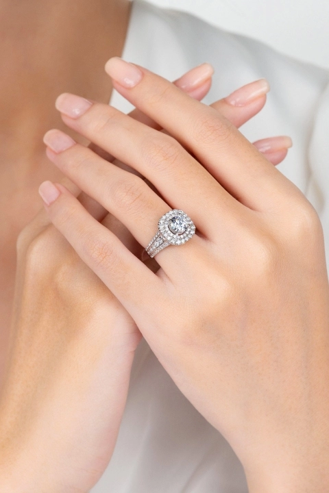 Vàng 14K là gì? Những điều cần biết trước khi mua vàng 14K làm quà tặng