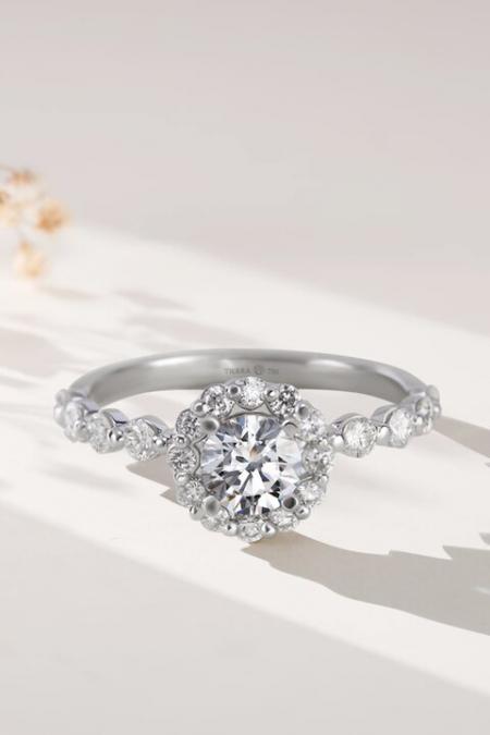 Trang sức đá kim cương và trang sức đá thông thường có gì khác nhau? Làm sao để phân biệt được kim cương thật