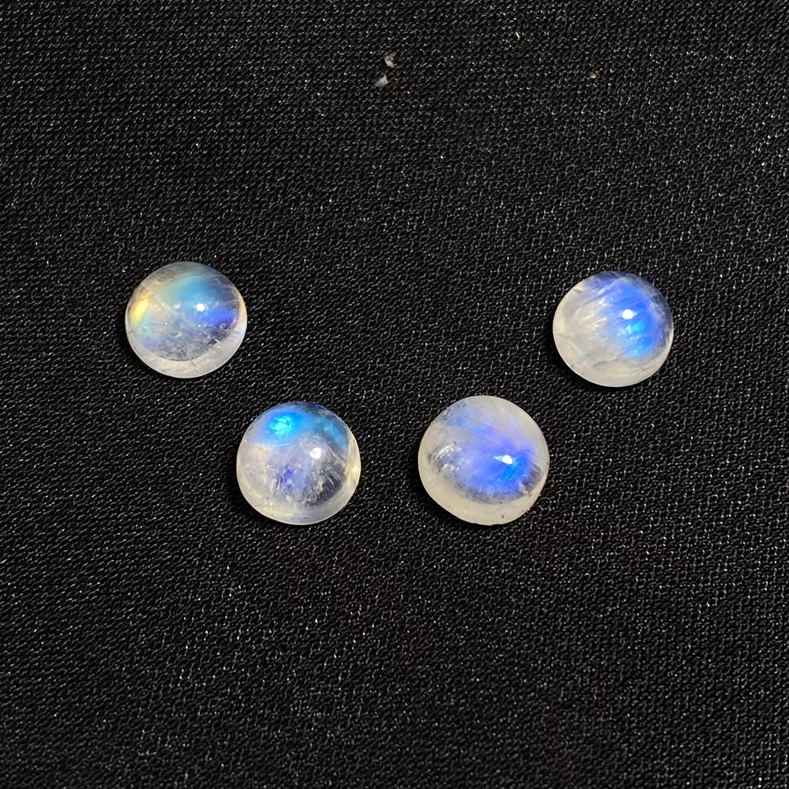 Phân biệt đá Moonstone thật giả: Bạn đã biết chưa?