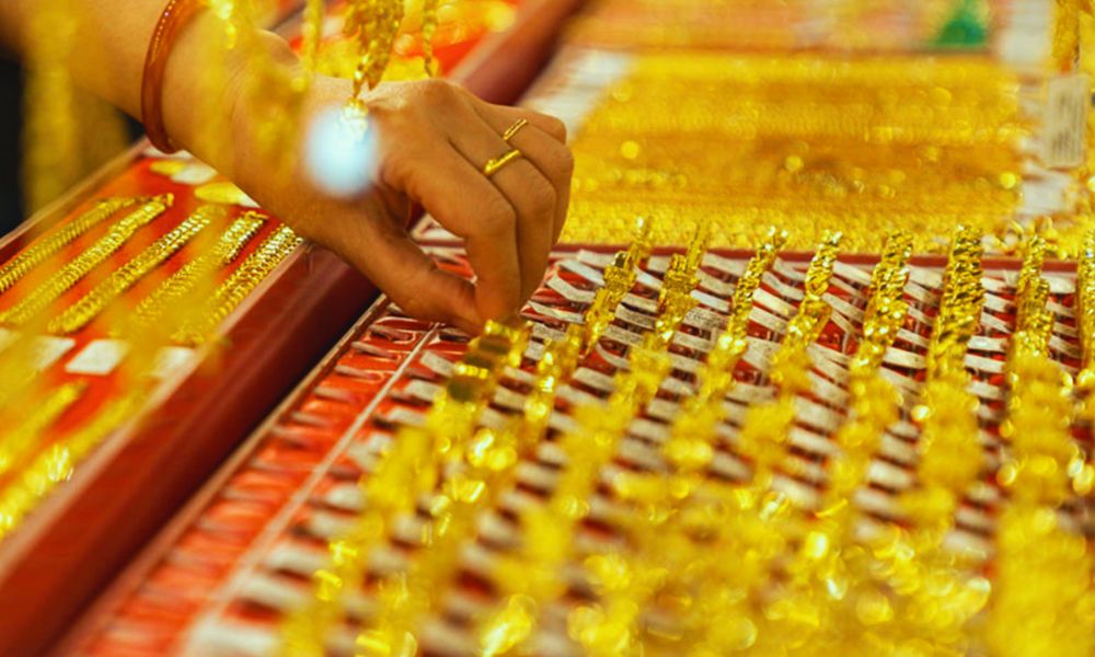 Mua vàng 24K uy tín đúng tuổi ở đâu?