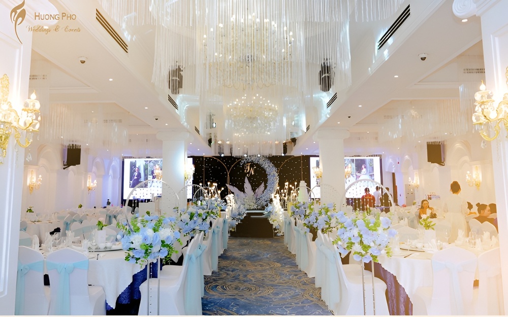 TOP 20+ Nhà hàng tiệc cưới TPHCM đẹp, sang trọng, nổi tiếng 16 Nhà hàng tiệc cưới Hương Phố Gò Vấp là nhà hàng tổ chức tiệc cưới giá rẻ tại TPHCM