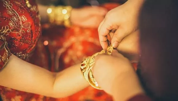 Giải nghĩa của hồi môn là gì, ý nghĩa của hồi môn trong đám cưới 11 Giải nghĩa của hồi môn là gì, ý nghĩa của hồi môn trong đám cưới