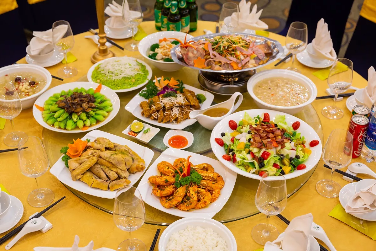 Thực đơn nhà hàng tiệc cưới tham khảo