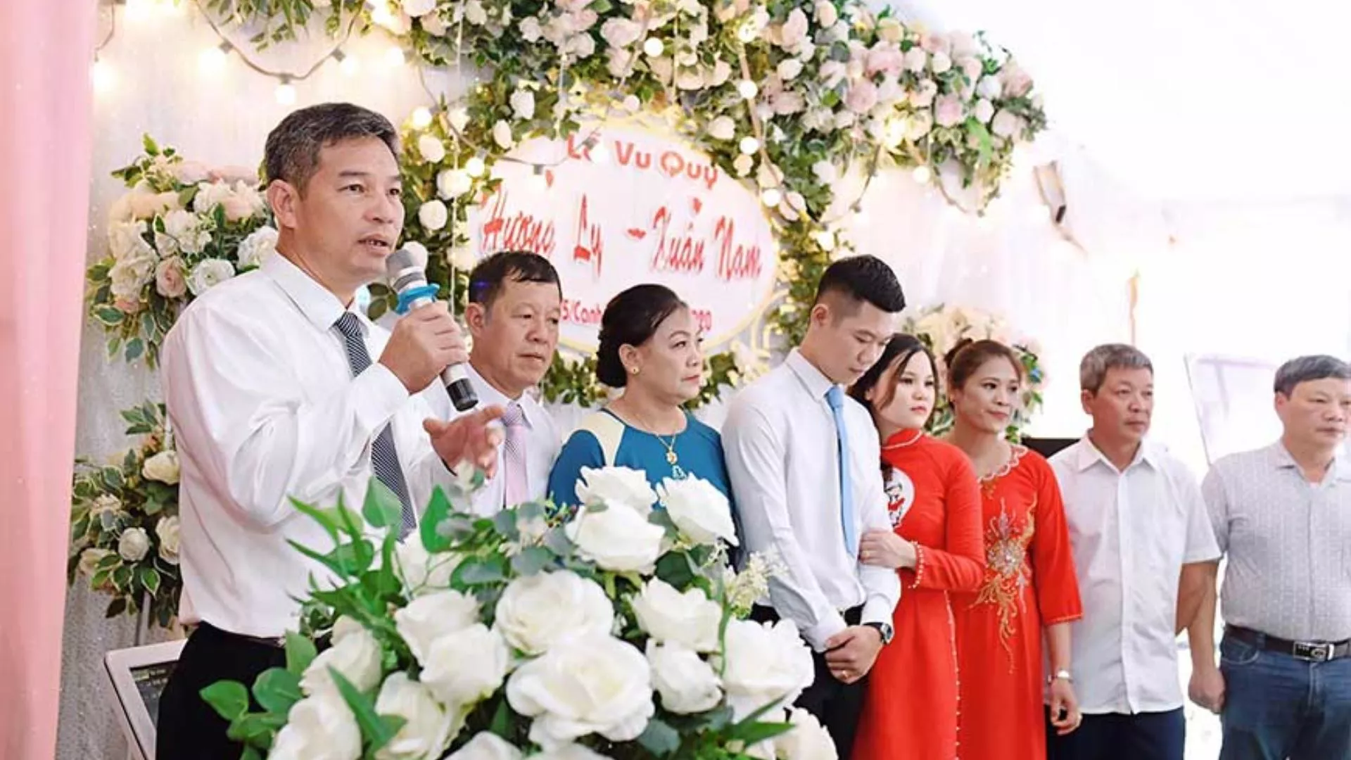 Mẫu phát biểu đám cưới nhà trai tại nhà hàng tiệc cưới