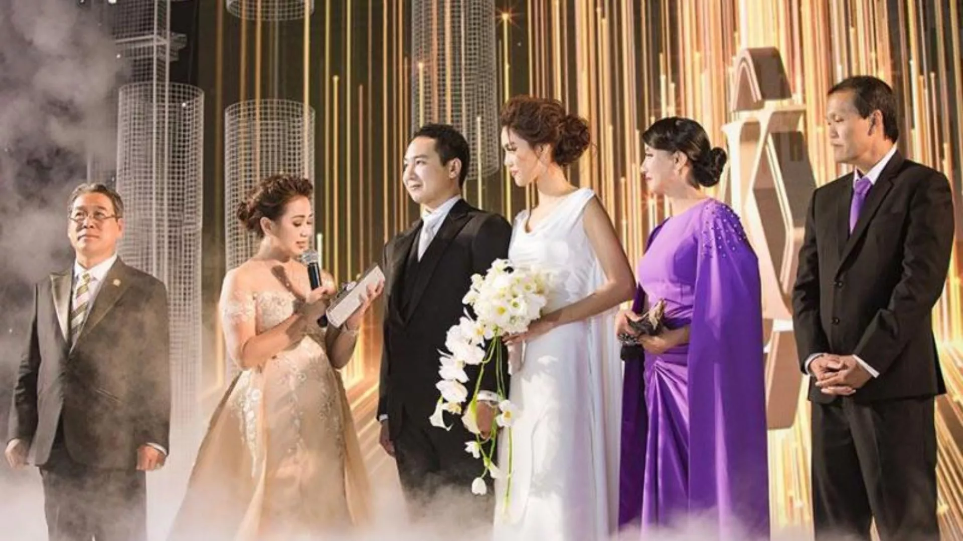 Mẫu phát biểu đám cưới nhà trai tại nhà hàng tiệc cưới