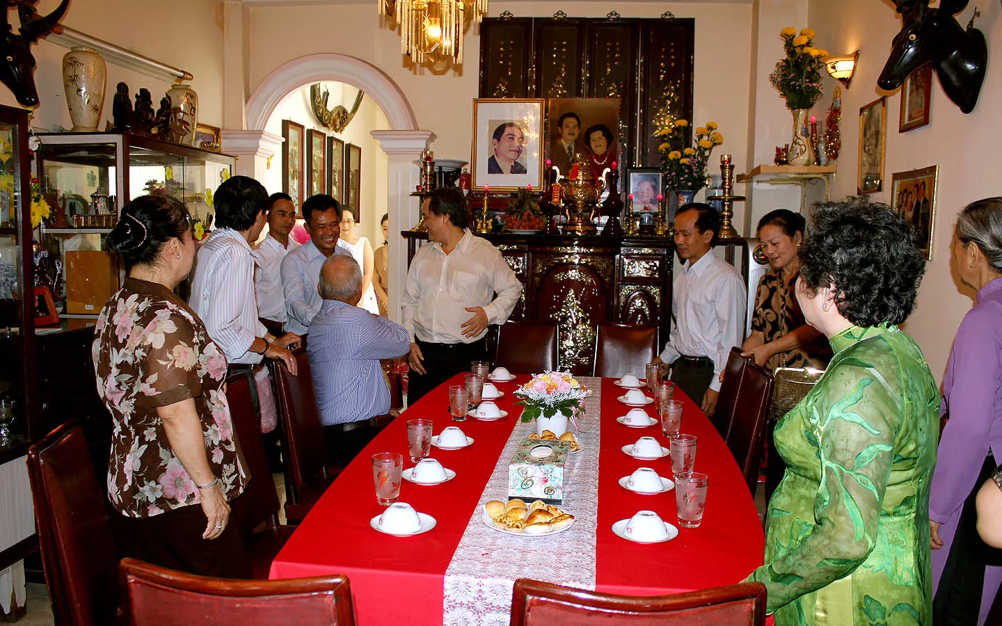 Những điều cần biết về lần đầu nhà trai đến thăm nhà gái 15 Những điều cần biết về lần đầu nhà trai đến thăm nhà gái