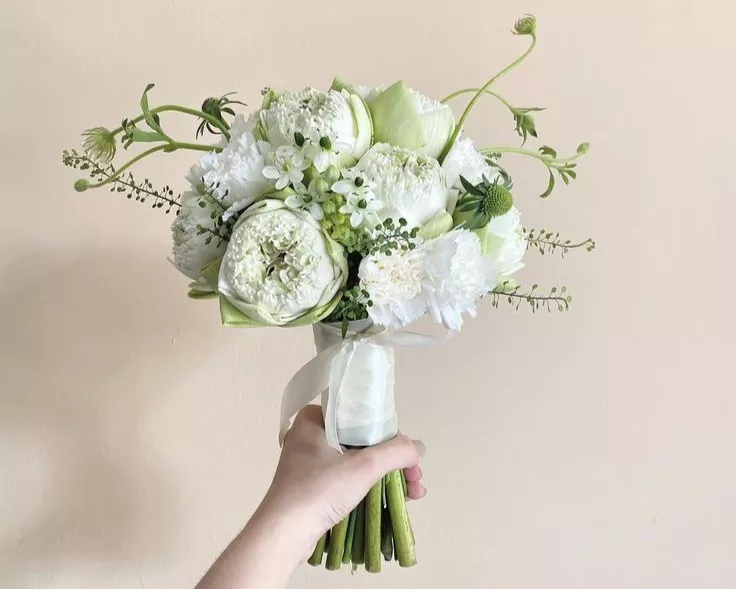 Cách chọn hoa cầm tay cô dâu đẹp và ý nghĩa trong ngày cưới