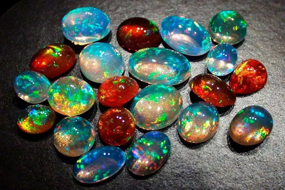 Đá Opal