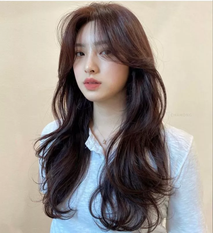Kiểu tóc layer ngang lưng