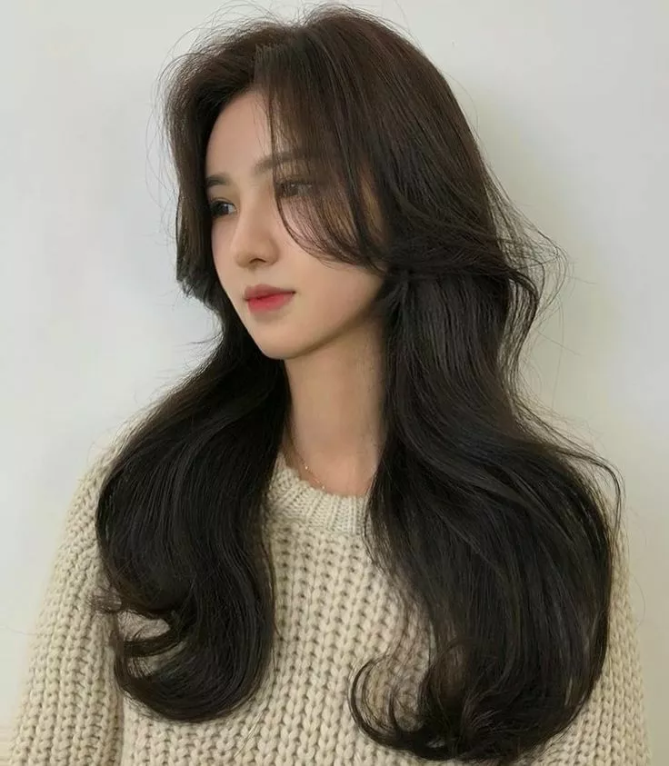 Tóc butterfly uốn chữ C