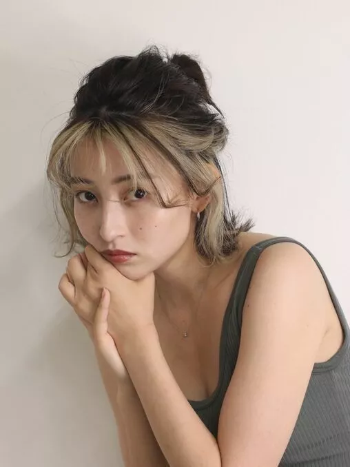 Kiểu tóc layer highlight phần mái