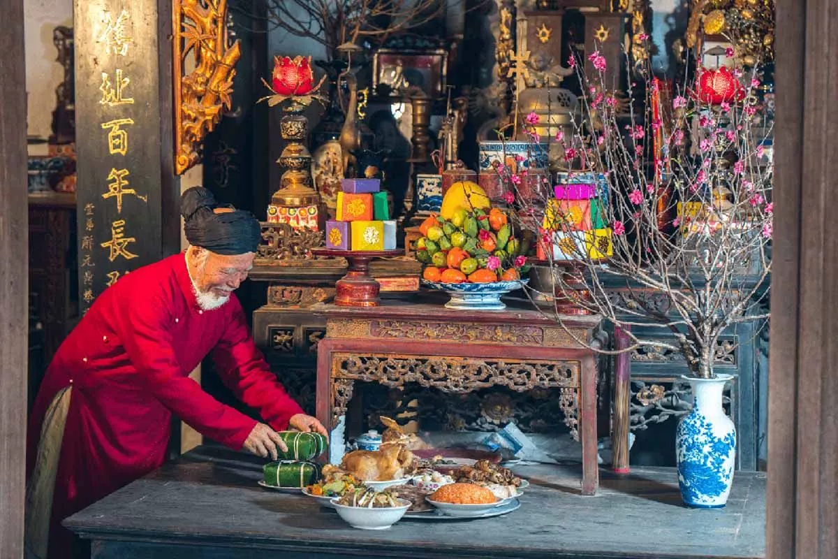 Văn khấn gia tiên ngày 30 Tết