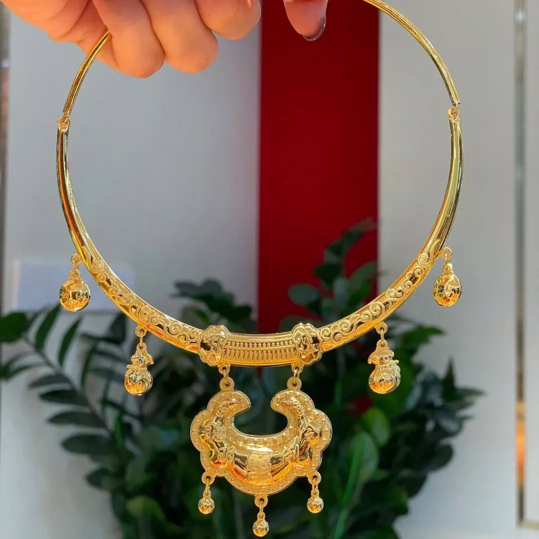 Kiềng vàng kiểu dáng truyền thống