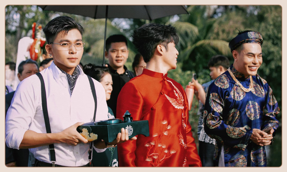Phù rể cần hỗ trợ chú rể, phối hợp với phù dâu