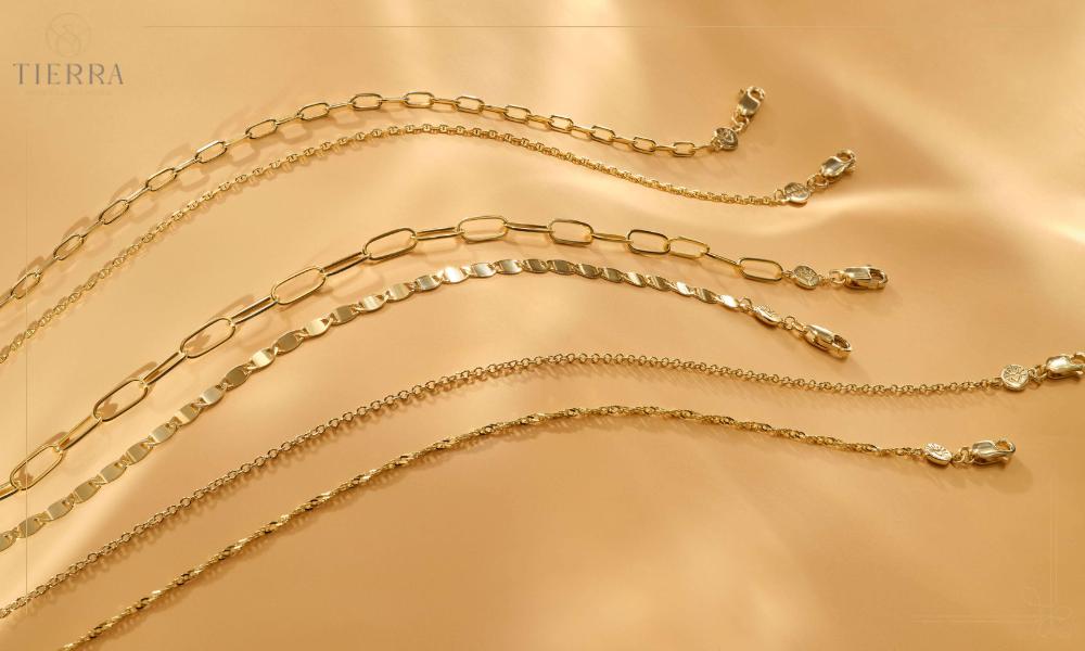 Vàng 925 cứng hơn vàng 24K nên phù hợp thiết kế trang sức