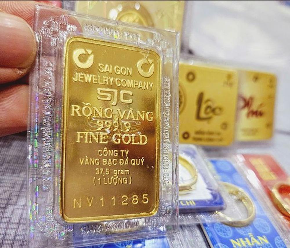 1 lượng vàng 9999 bao nhiêu tiền hôm nay? 1 lượng vàng bao nhiêu usd?