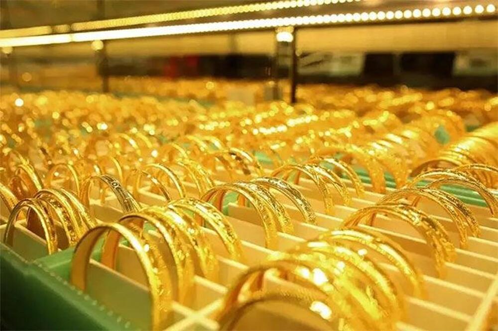 Các yếu tố ảnh hưởng đến giá 1 lượng vàng 24k bao nhiêu tiền