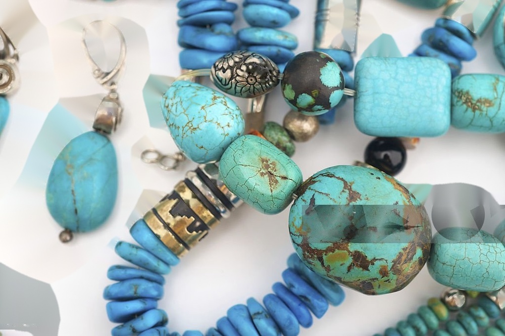 Đá quý Ngọc Lam (Turquoise) đã được sử dụng hơn 5.000 năm trước